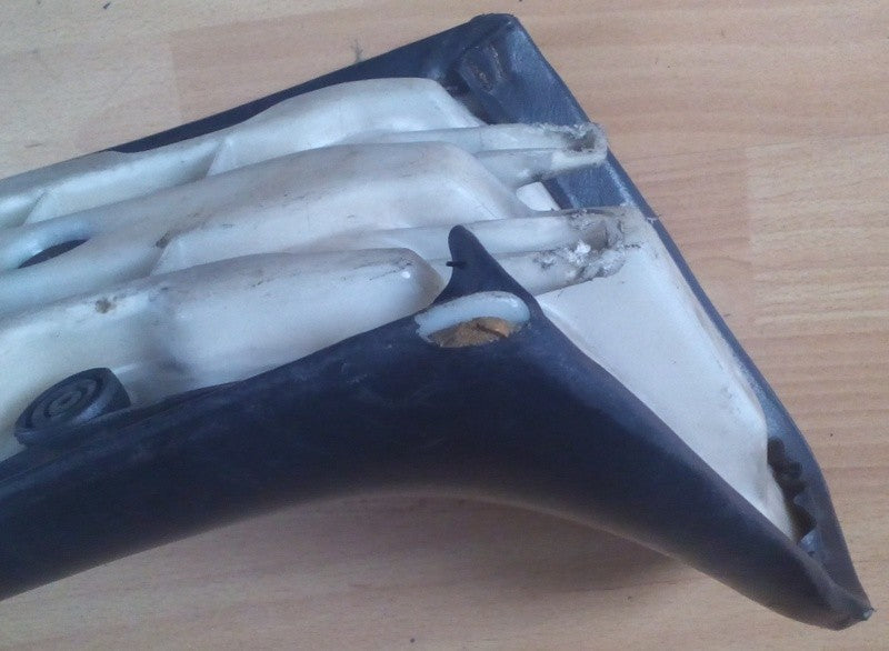 Selle pilote Yamaha 600 FZR 1989-1993 ref-00630