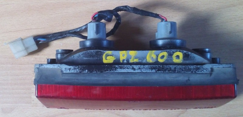 Feu arrière Kawasaki 600 GPZ 1987-1989 ref-00716