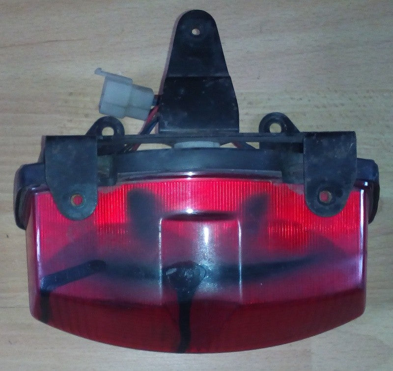 Feu arrière Kawasaki GPZ 500 S 1994-2002 ref-00726