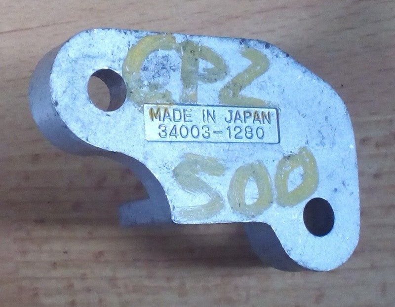 Platine repose pied Kawasaki GPZ 500 S 1987-1993 ref-00741