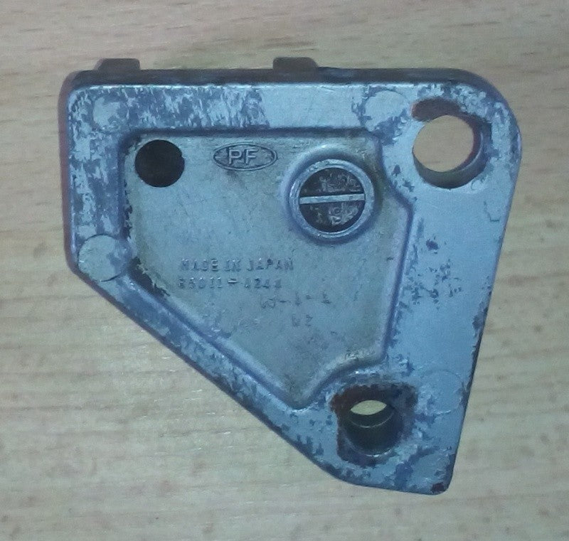 Platine repose pied Kawasaki GPZ 600 R 1987-1989 ref-00744