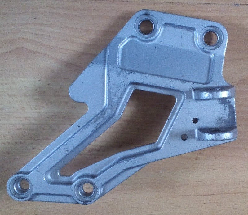 Platine repose pied Kawasaki GPX 750 R 1989-1990 ref-00752