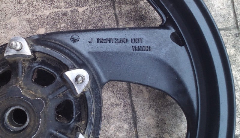 Jante arrière Yamaha TDR 125 ref-00779