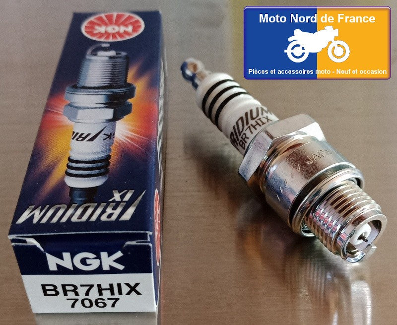 Bougie d'allumage NGK iridium type BR7HIX (7067)