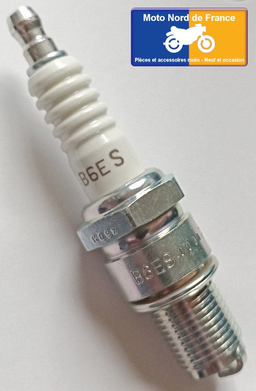 Bougie d'allumage NGK type B6ES (7310)