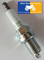 Bougie d'allumage NGK type BKR5E (7938)