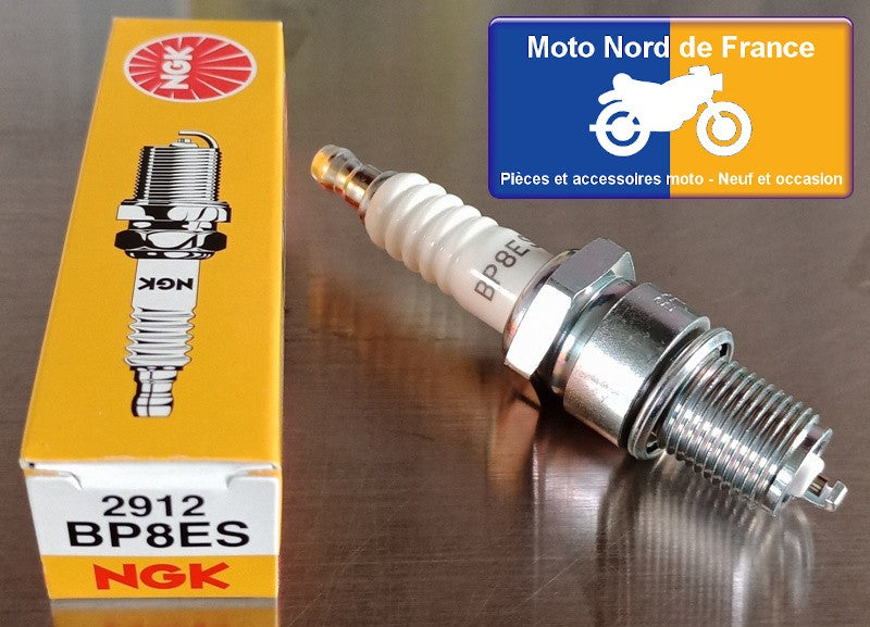 Bougie d'allumage NGK type BP8ES (2912)