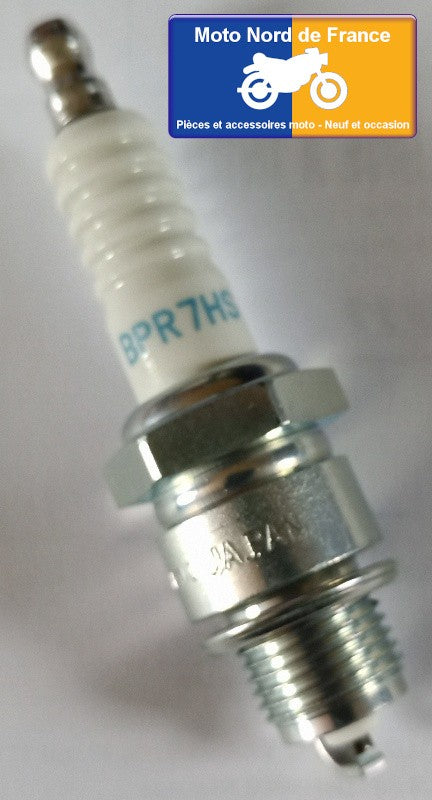 Bougie d'allumage NGK type BPR7HS (6422)