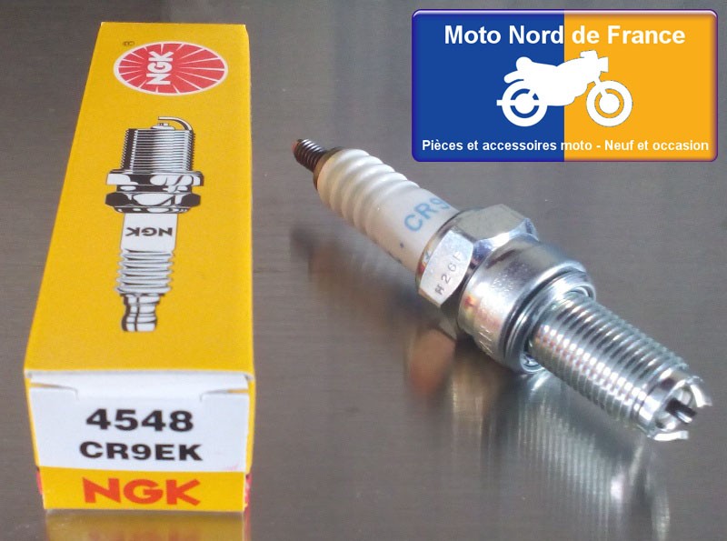 Bougie d'allumage NGK type CR9EK (4548)