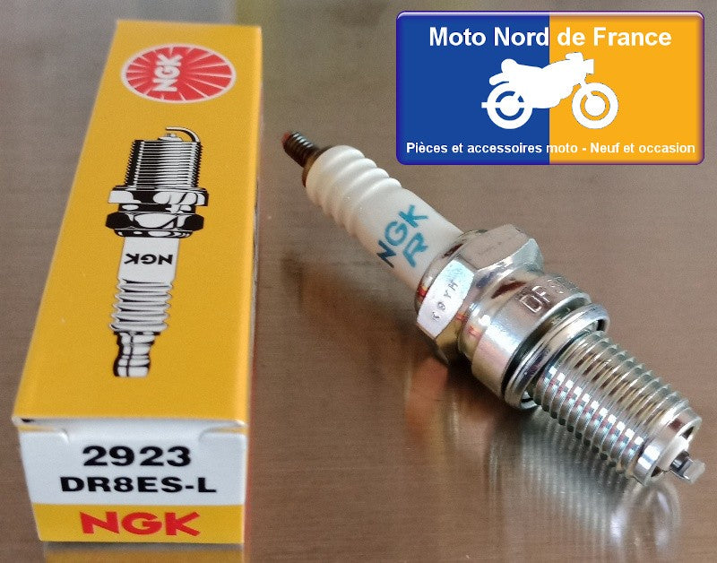 Bougie d'allumage NGK type DR8ES-L (2923)