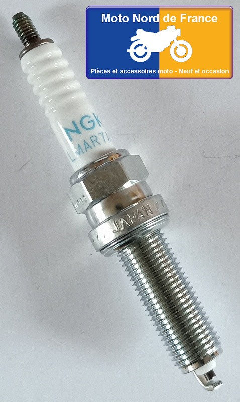 Bougie d'allumage NGK type LMAR7A-9 (4908)
