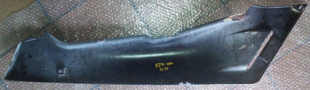 Cache latéral Yamaha 1000 FZR ref-00016