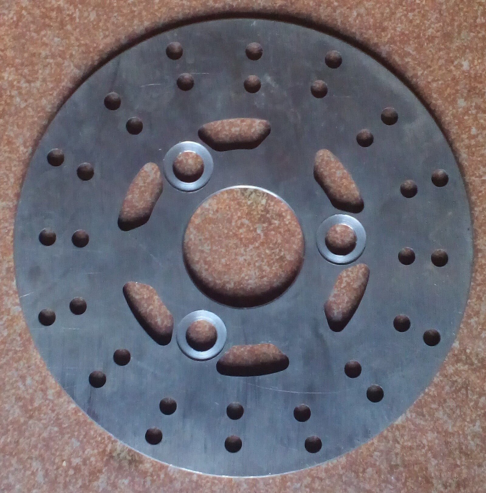 Disque de frein avant Yamaha 50 CW/CY et 50/80 YE