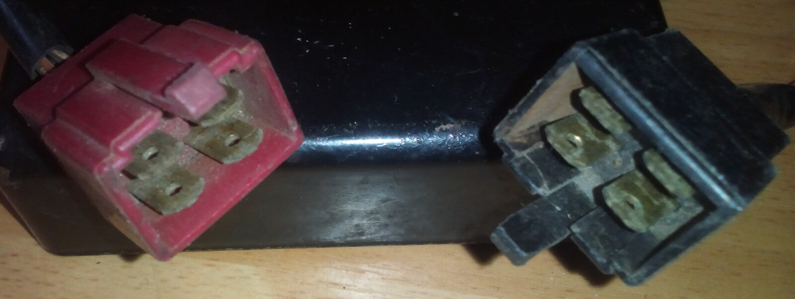 Boitier CDI Suzuki 1000 GS 1982