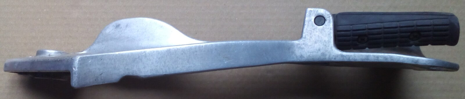 Repose pied Yamaha 850 TDM 1996-2001 ref.00345