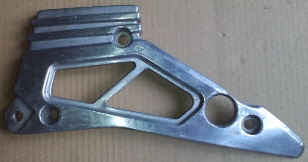 Platine repose pied Yamaha 900 XJ 1983-1985