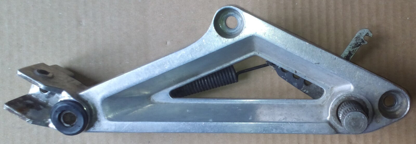 Platine repose pied Honda VF 750 S 1982-1985