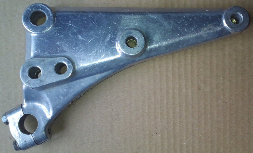 Platine repose pied Honda CB 125 Twin 1978-1981 ref. 00379