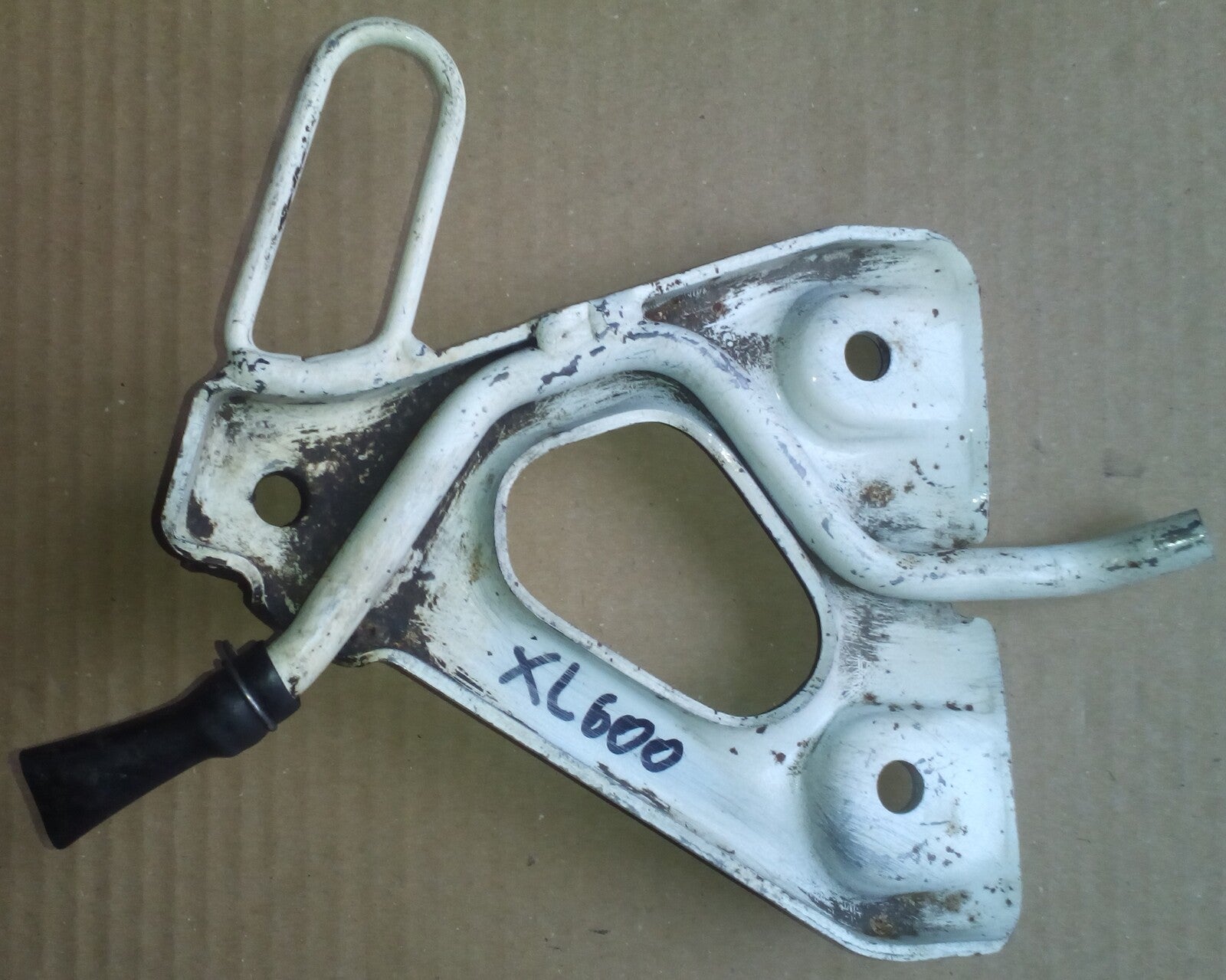 Platine repose pied Honda 600 XL 1985 ref. 00389