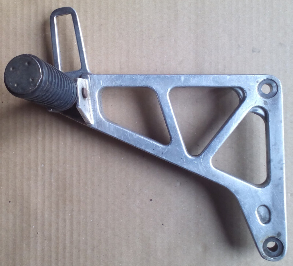 Platine repose pied Honda 125 MTX 1986-1987
