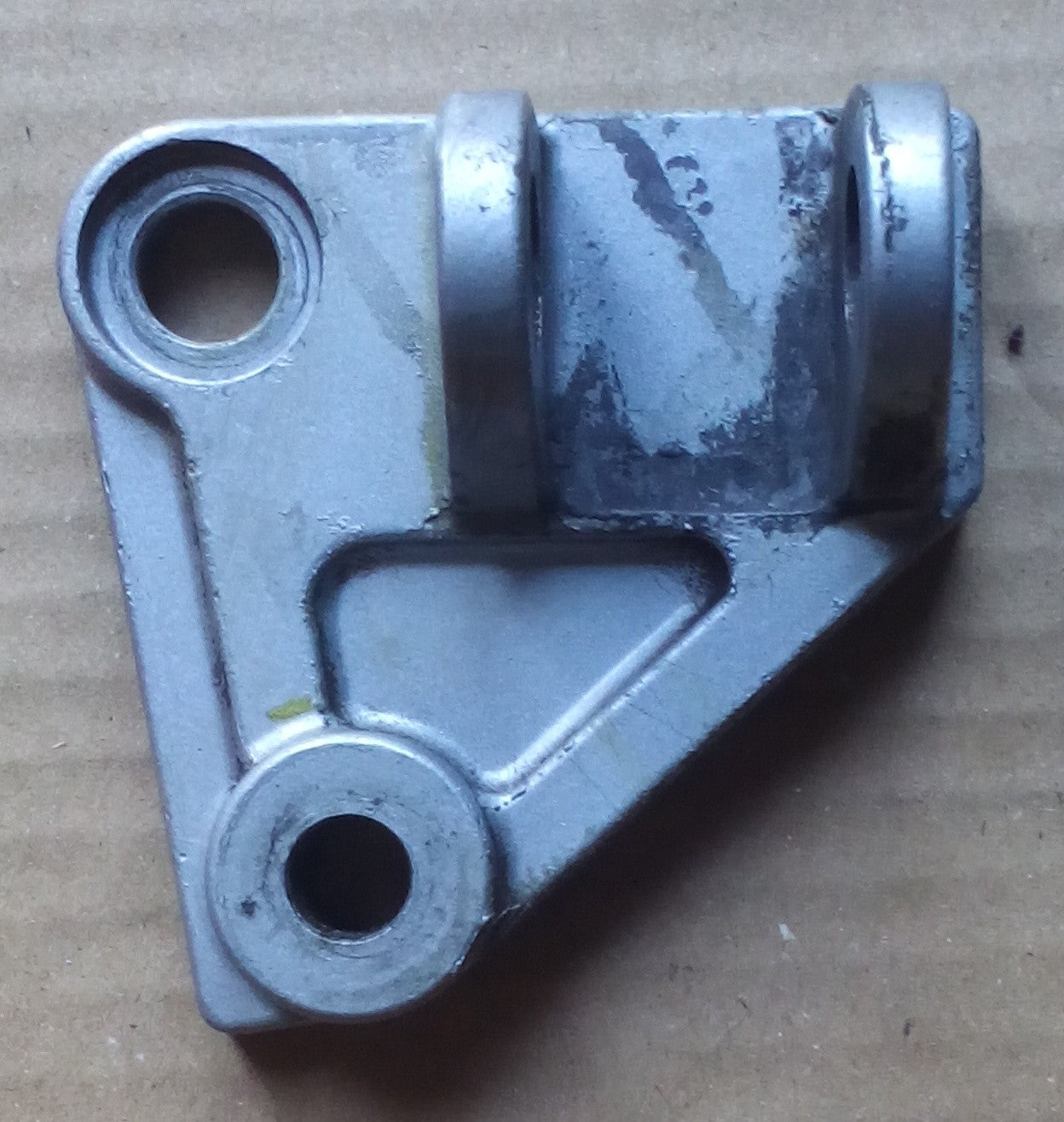 Platine repose pied Kawasaki GPZ 600 R 1987-1989 ref. 00424