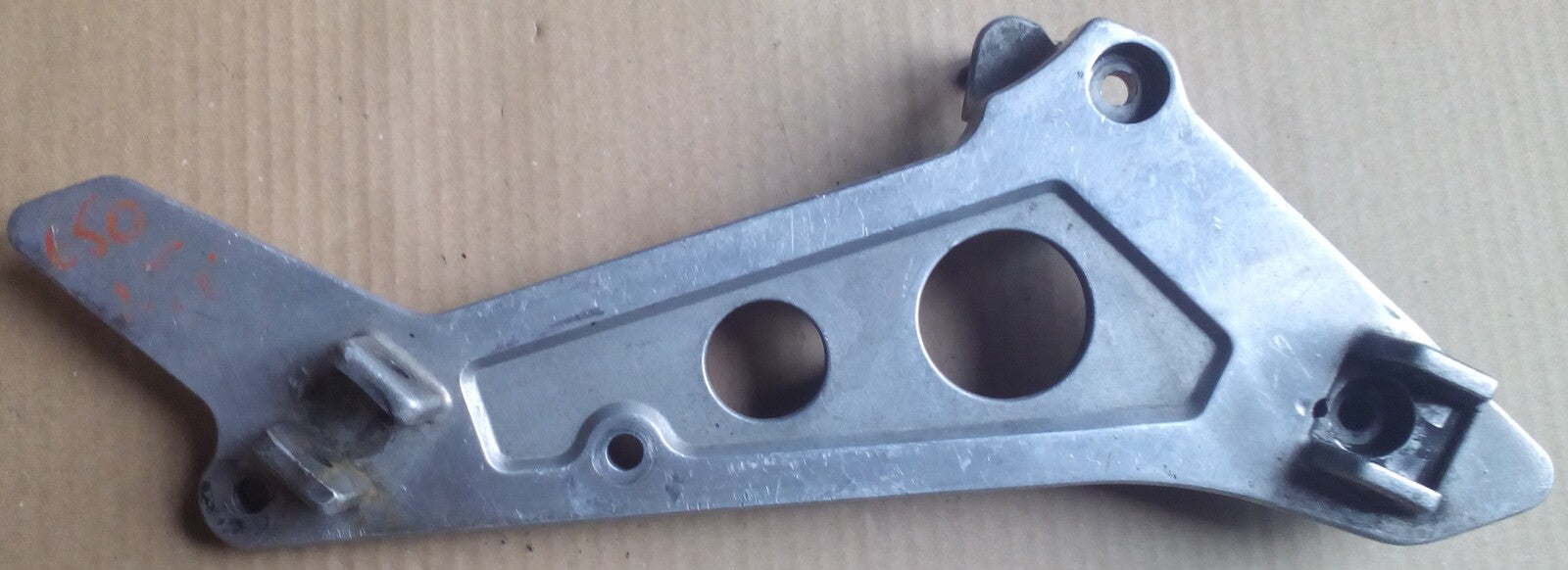 Platine repose pied Honda 600-650 NTV ref-00437