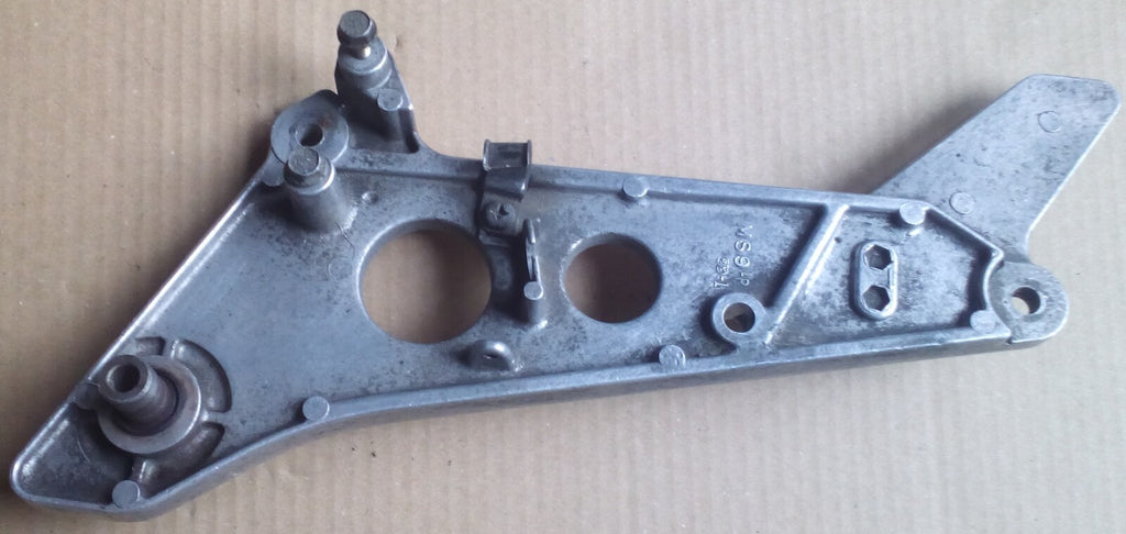 Platine repose pied Honda 600-650 NTV ref-00437