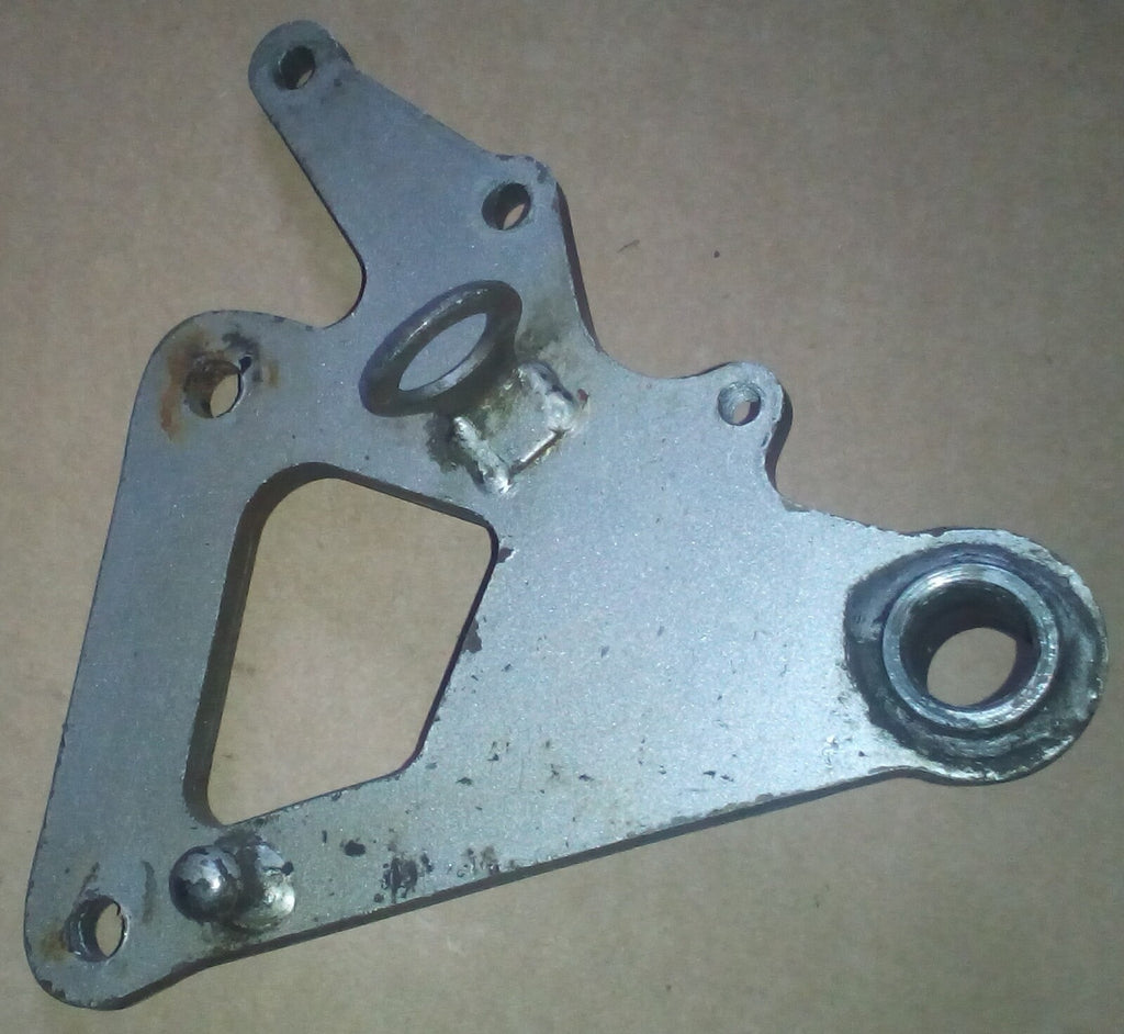 Platine repose pied Suzuki 500 GS 1989-2002 ref-00486