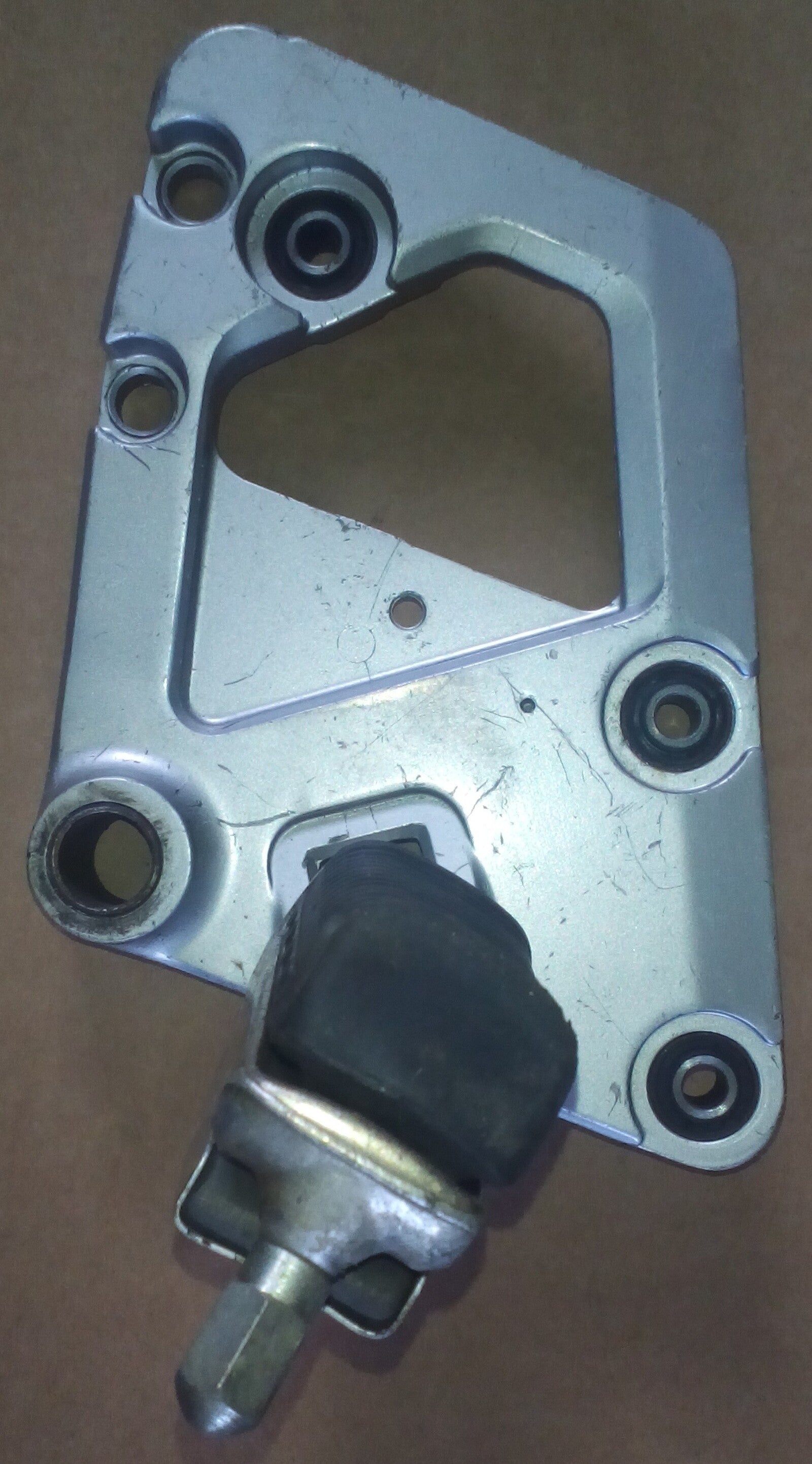 Platine repose pied Suzuki 1100 GSX-F 1988-1994 ref-00497