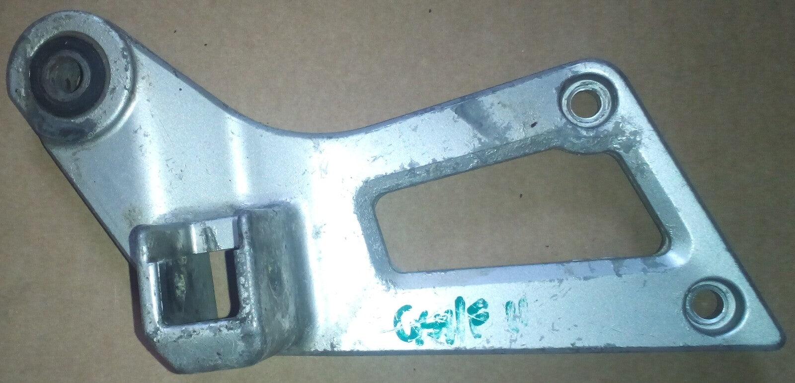 Platine repose pied Suzuki 1100 GSX-F 1988-1994 ref-00501