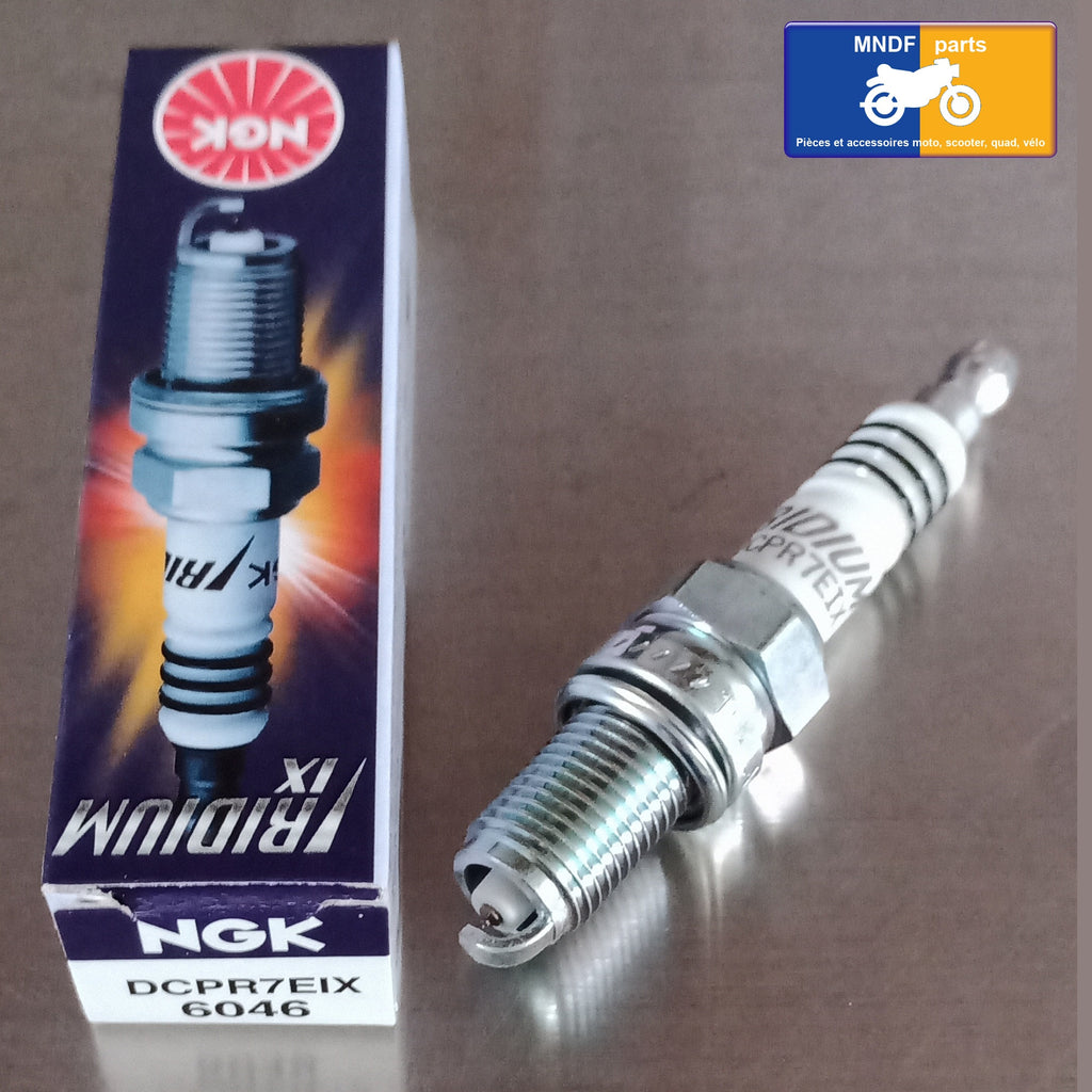 Bougie d'allumage NGK iridium type DCPR7EIX (6046)