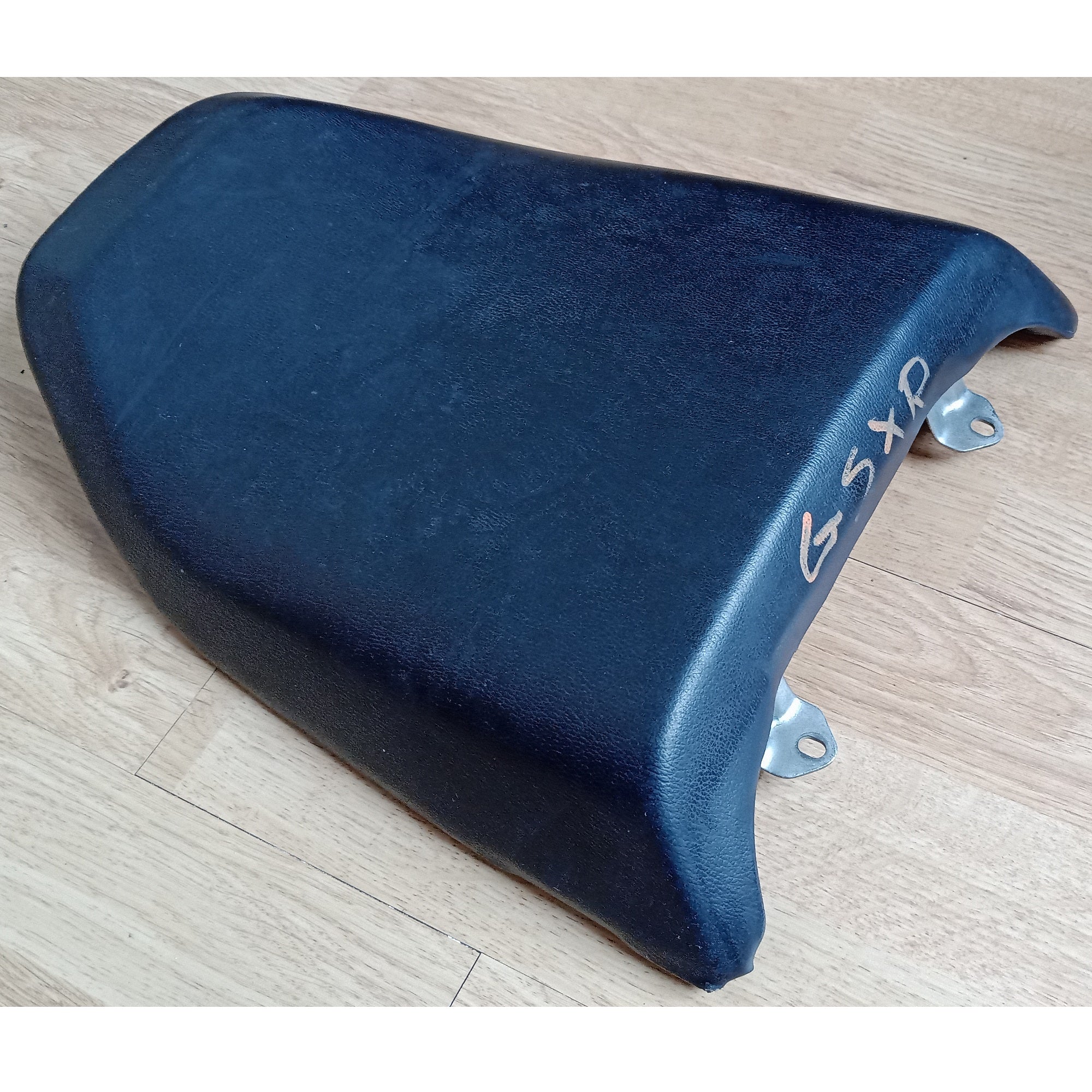 Selle passager SUZUKI 1100 GSXR 1993-1998 ref-01210